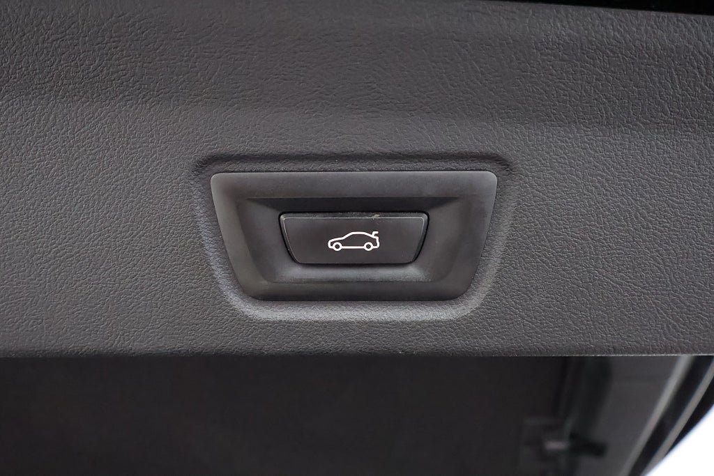 Vehicle Image 27