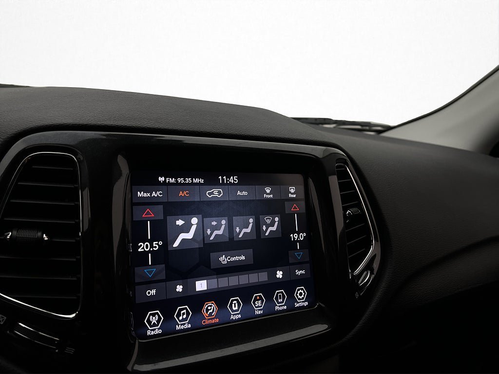 Vehicle Image 19