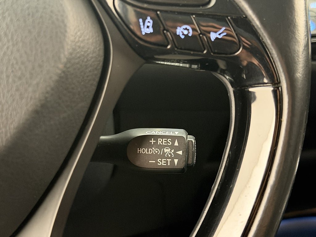 Vehicle Image 28