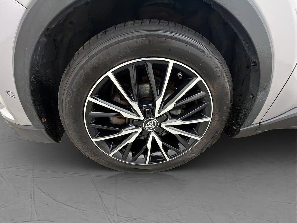 Vehicle Image 31
