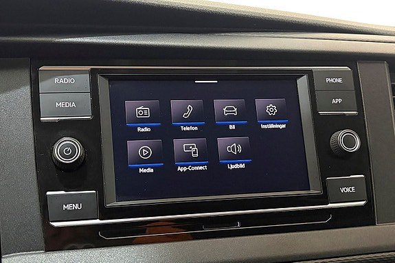 Vehicle Image 23