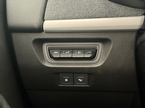 Vehicle Image 27