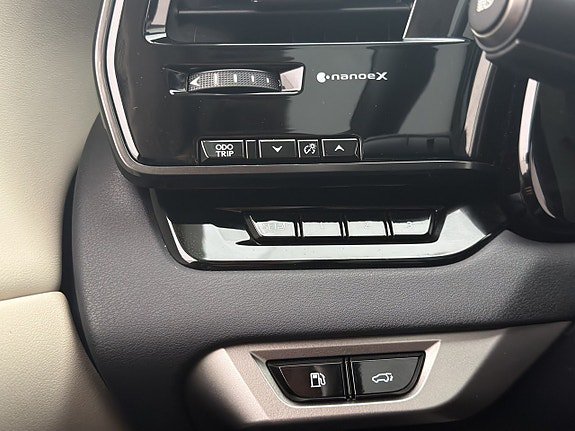 Vehicle Image 29