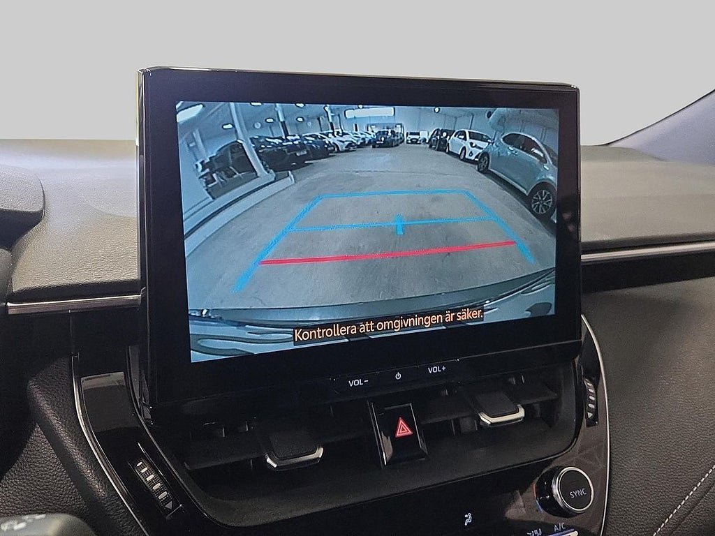 Vehicle Image 16