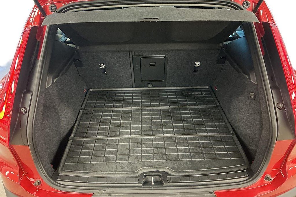 Vehicle Image 17