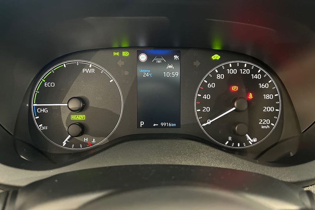 Vehicle Image 16