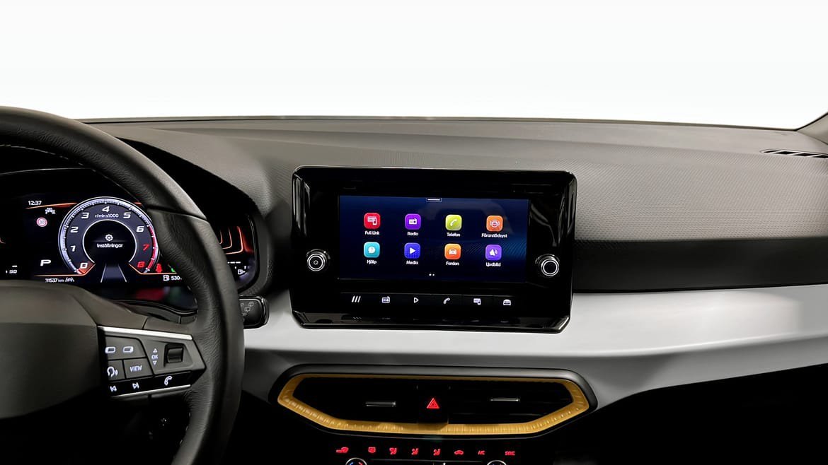 Vehicle Image 9