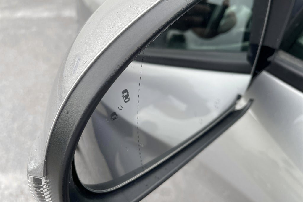 Vehicle Image 19