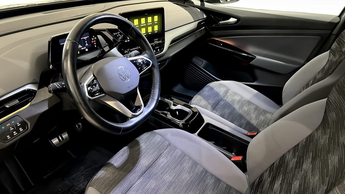 Vehicle Image 7