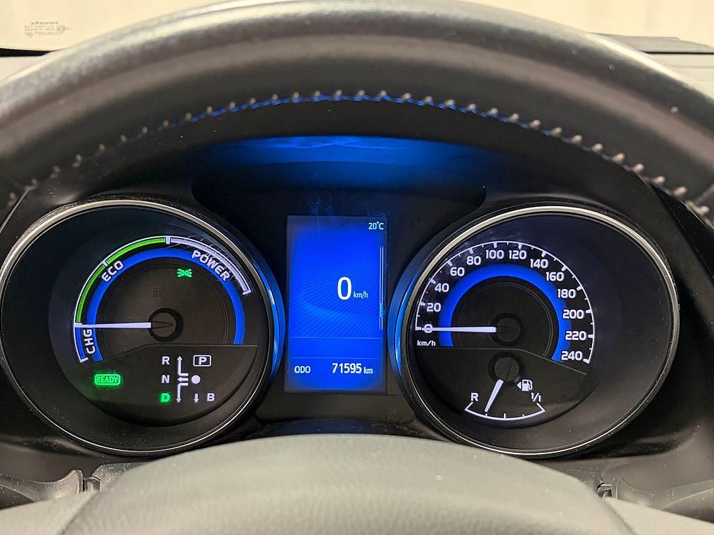 Vehicle Image 9