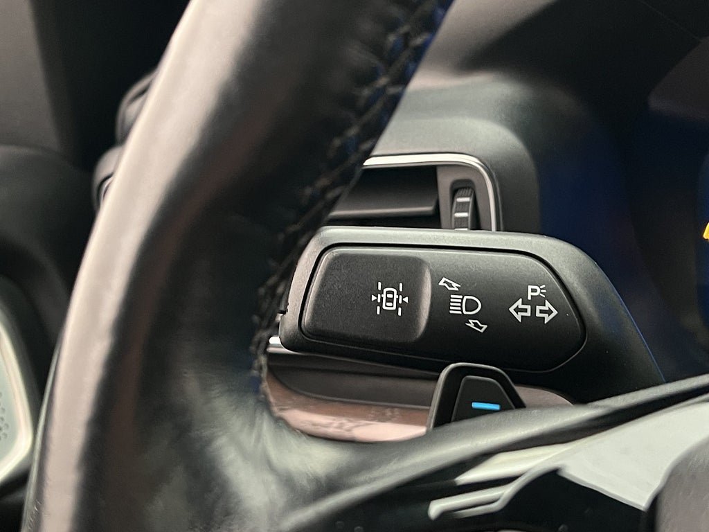 Vehicle Image 33