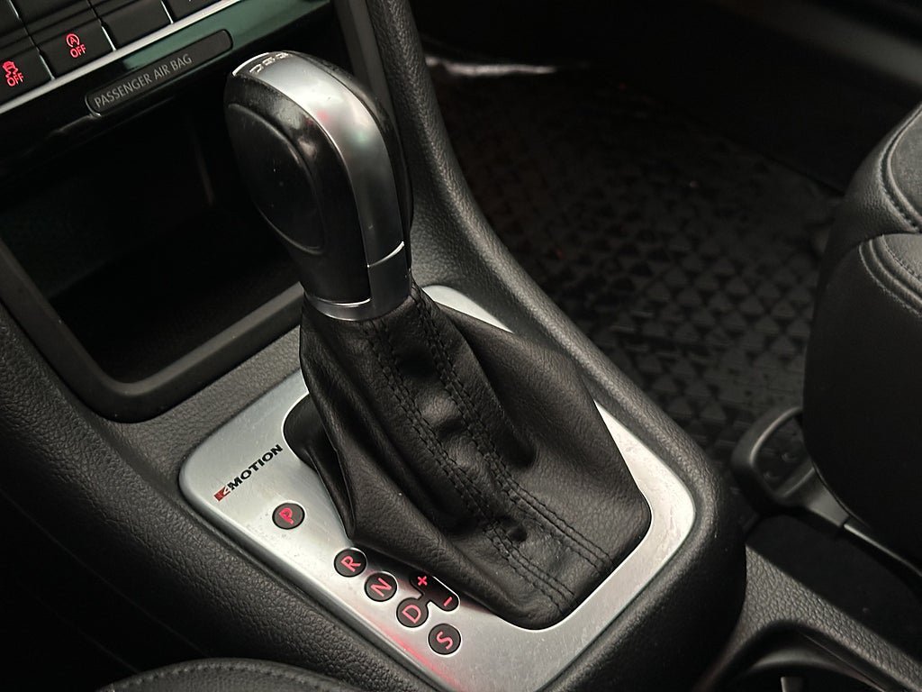 Vehicle Image 22