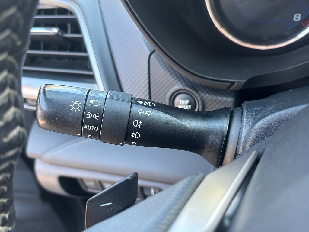 Vehicle Image 18