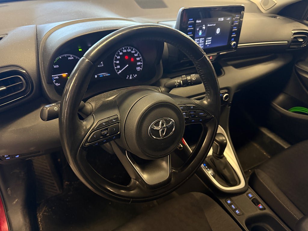 Vehicle Image 10