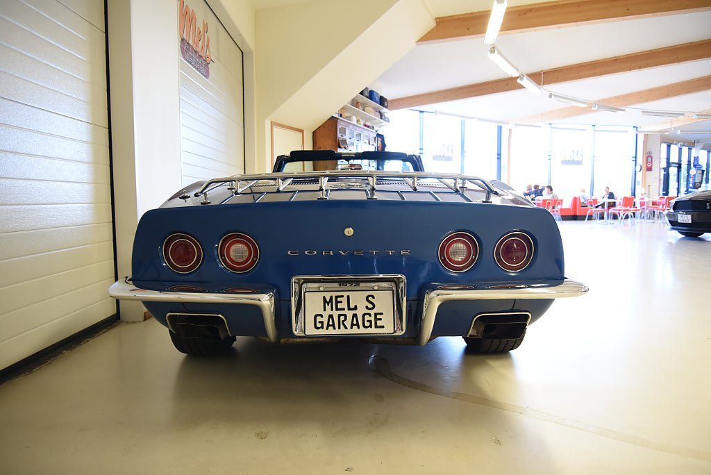Vehicle Image 38