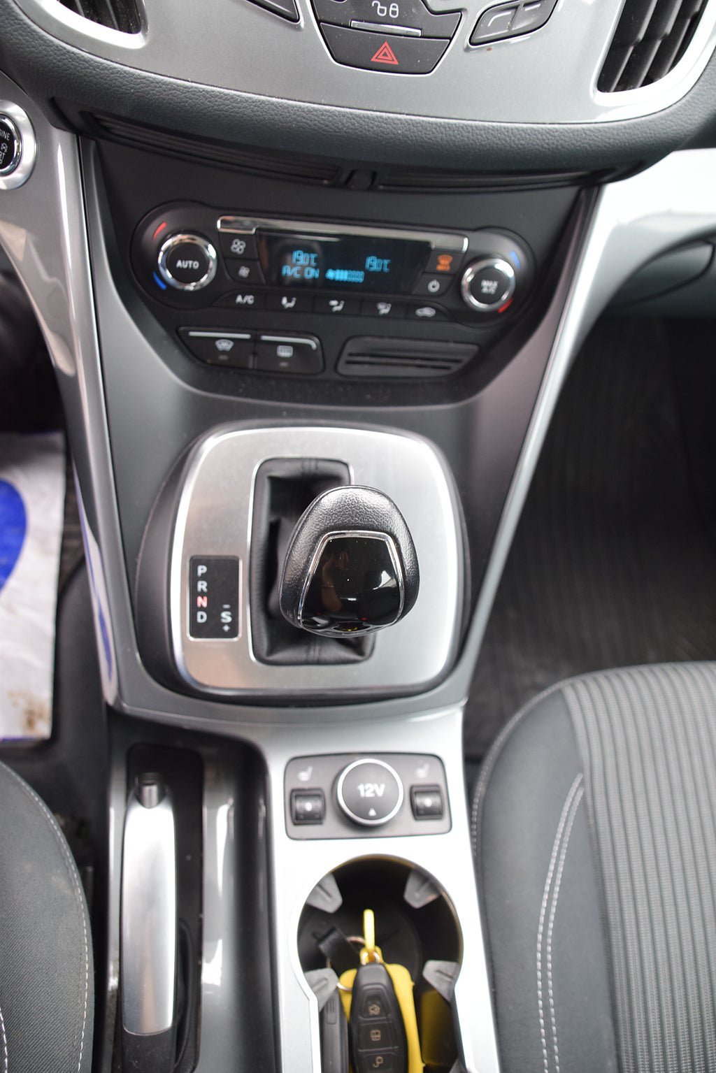 Vehicle Image 13