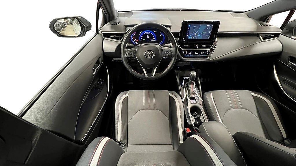 Vehicle Image 7