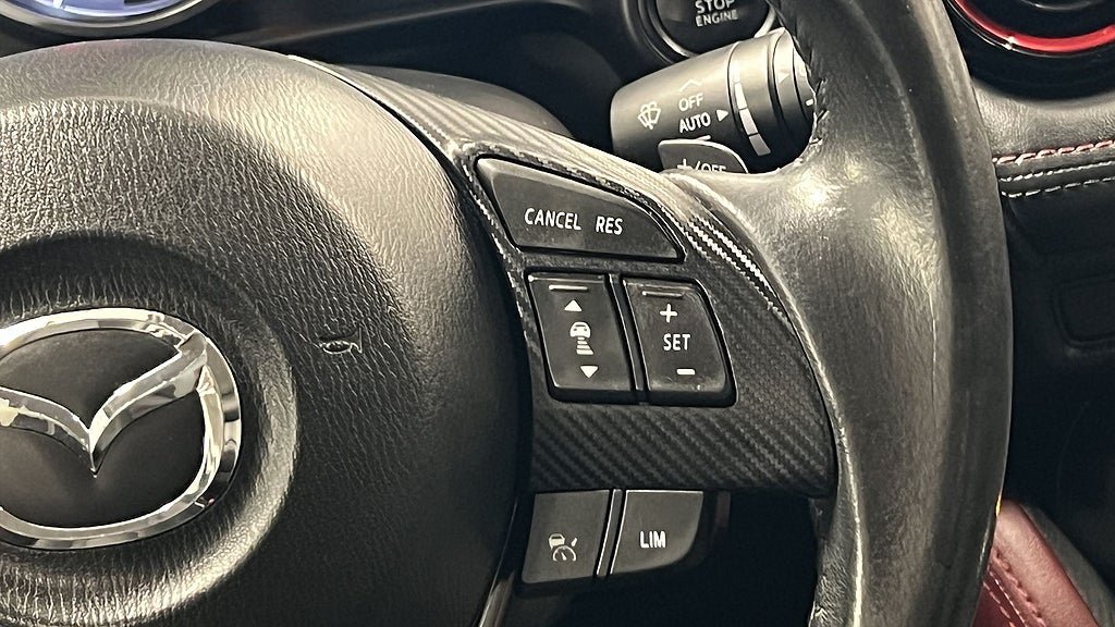 Vehicle Image 22