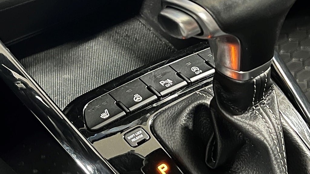 Vehicle Image 21