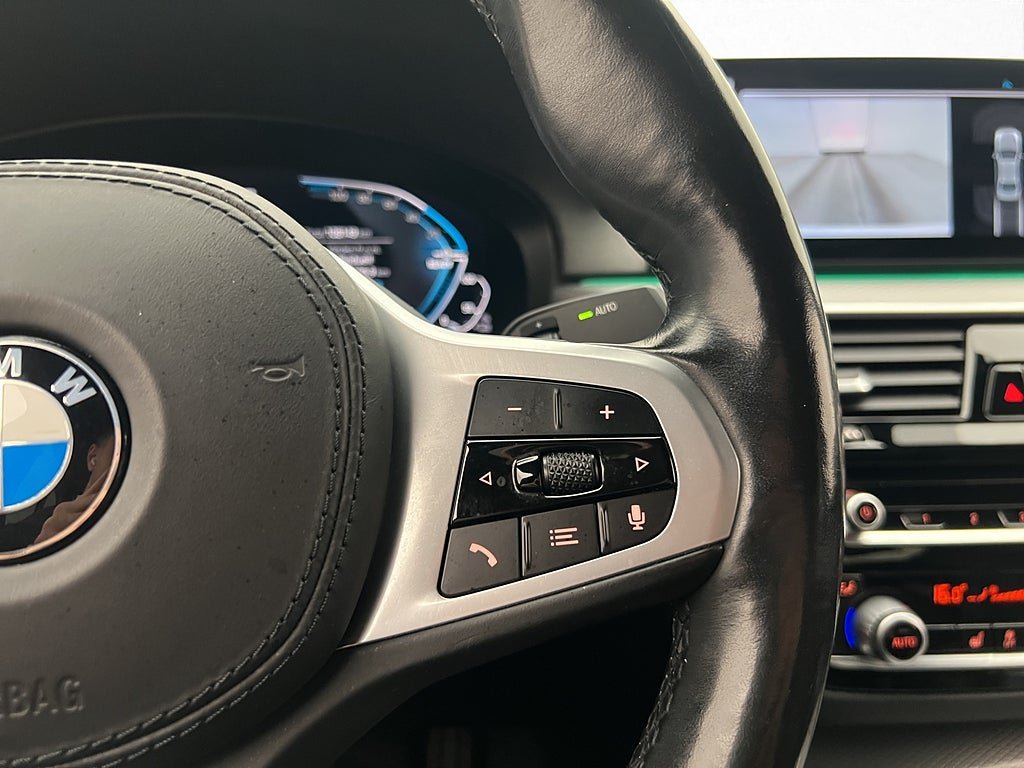 Vehicle Image 28