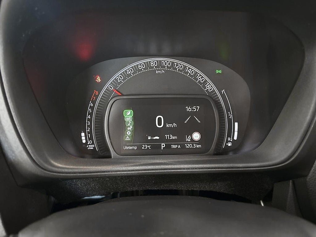 Vehicle Image 17
