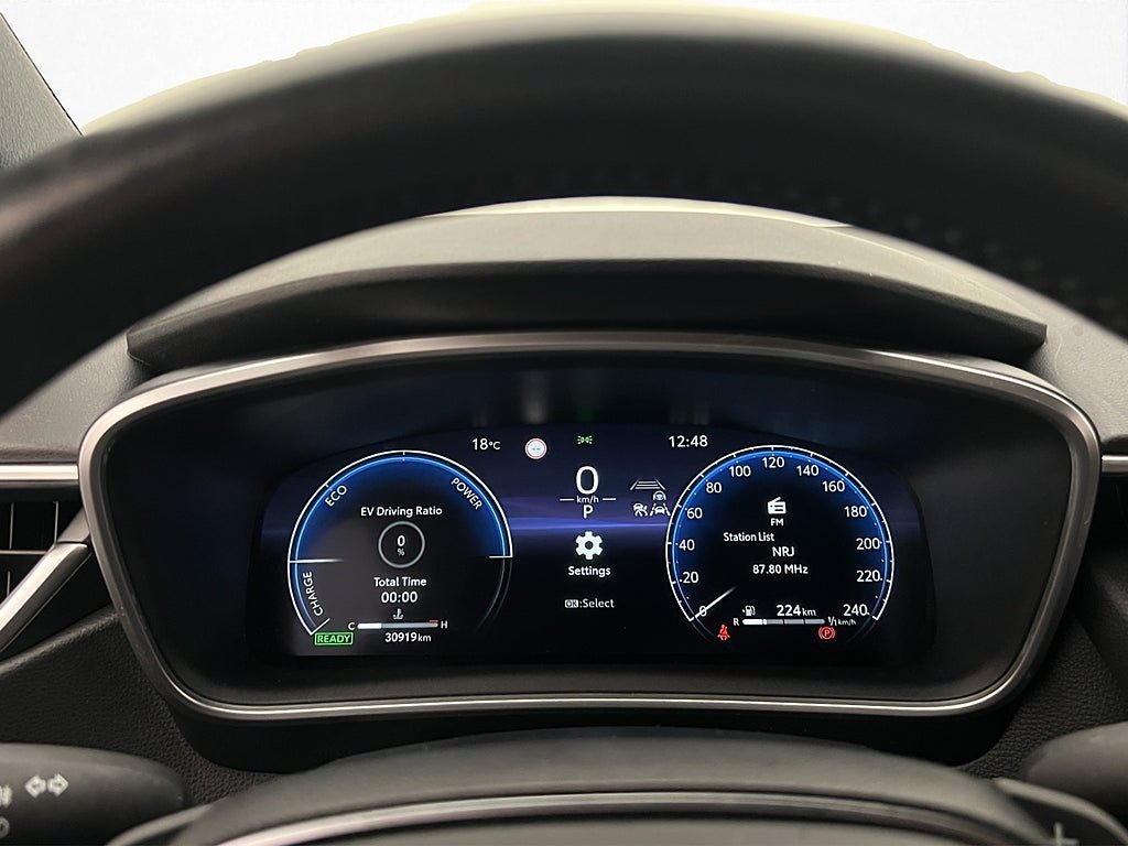 Vehicle Image 18
