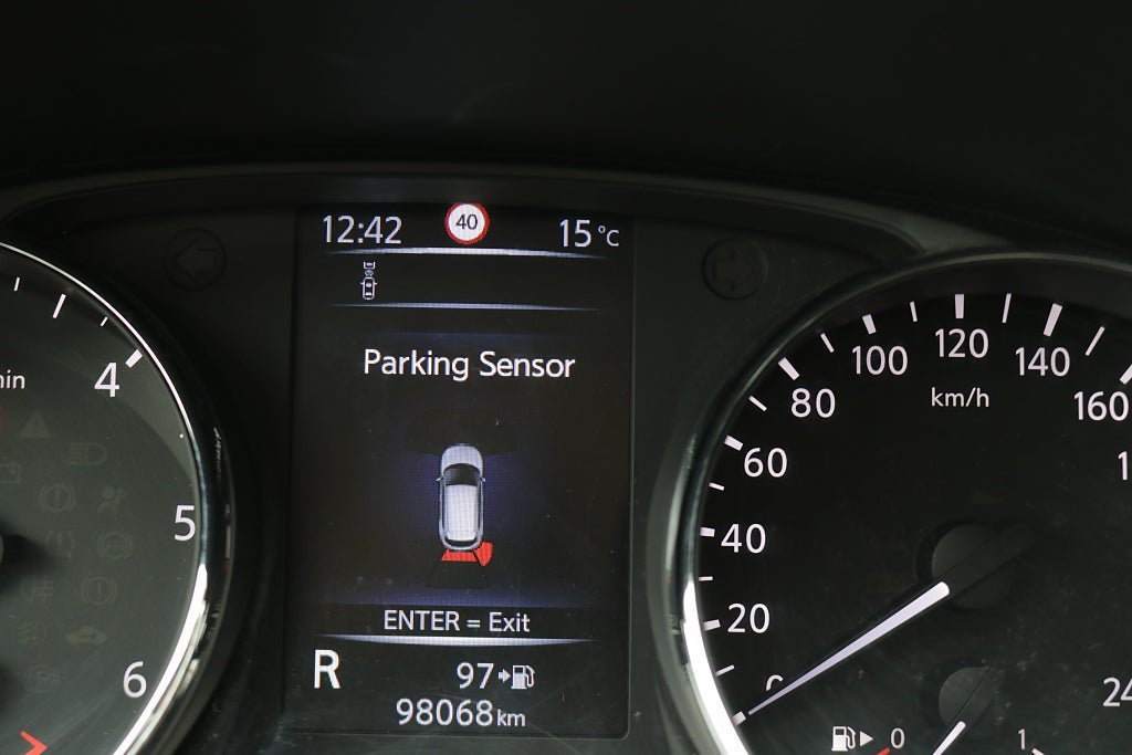 Vehicle Image 10