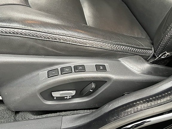 Vehicle Image 26