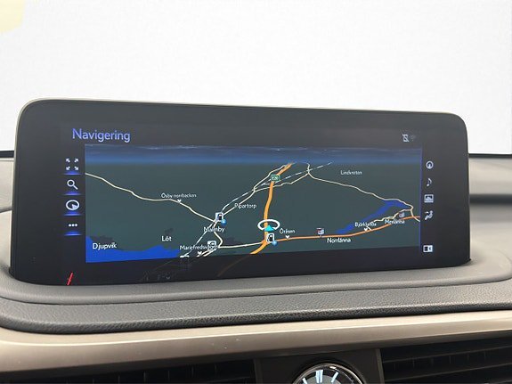 Vehicle Image 17