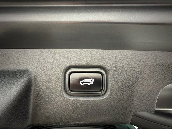 Vehicle Image 29