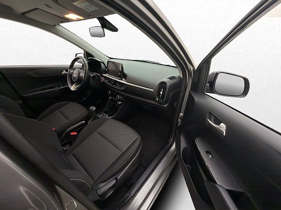 Vehicle Image 23