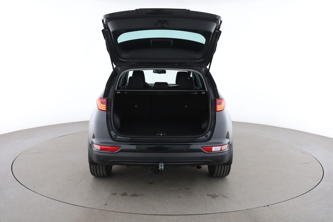 Vehicle Image 17