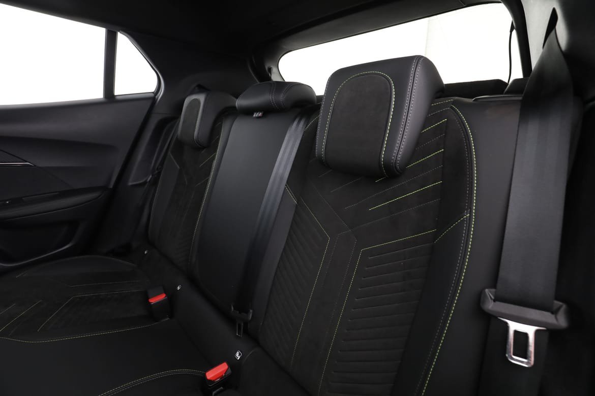 Vehicle Image 15