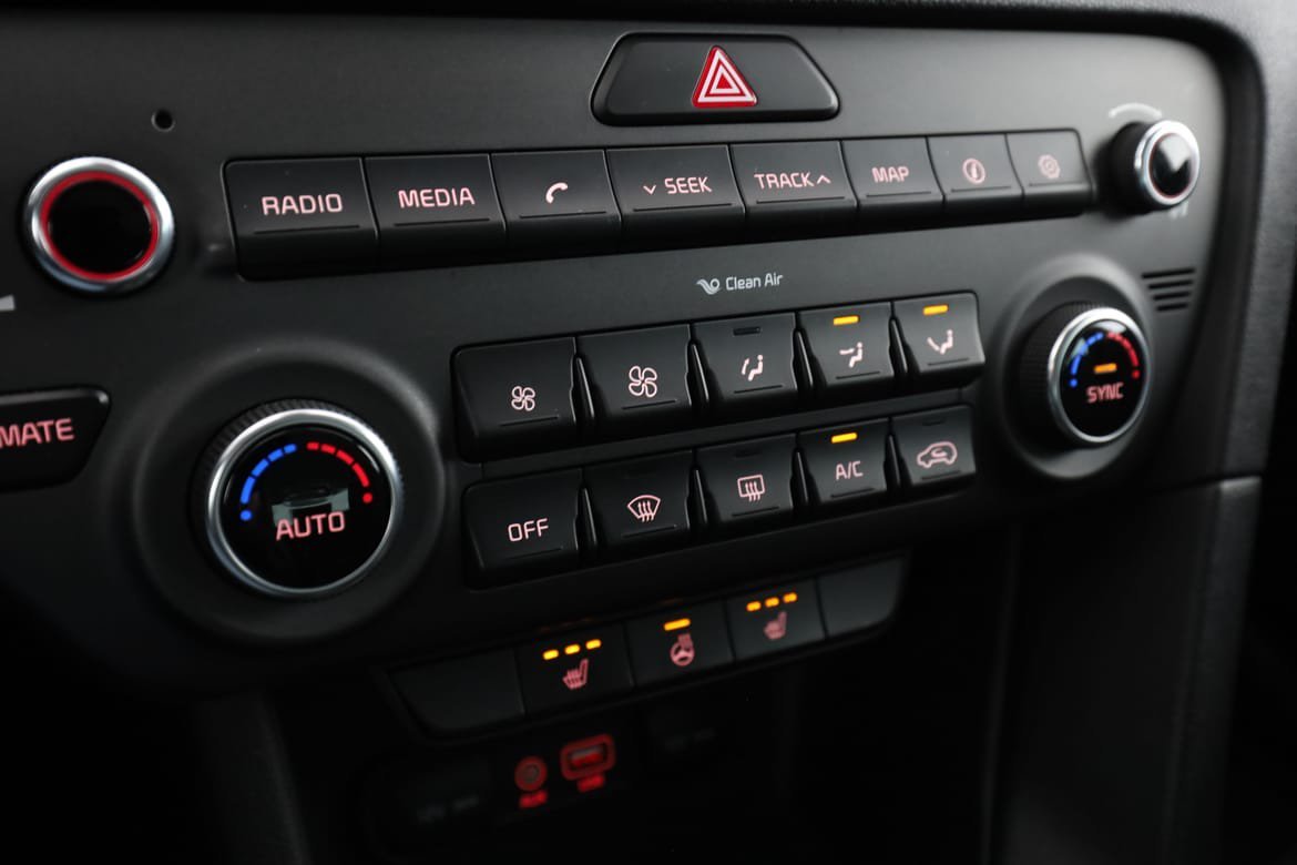 Vehicle Image 26