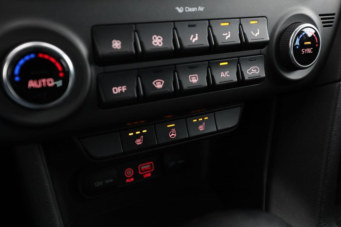 Vehicle Image 27
