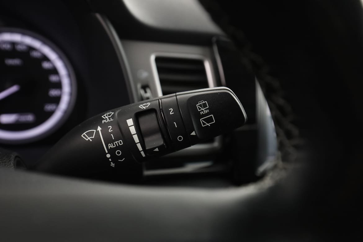 Vehicle Image 32