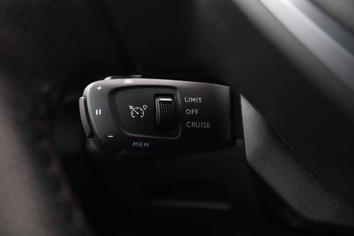 Vehicle Image 37