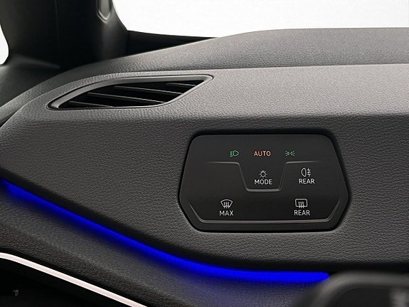 Vehicle Image 27