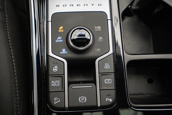 Vehicle Image 28
