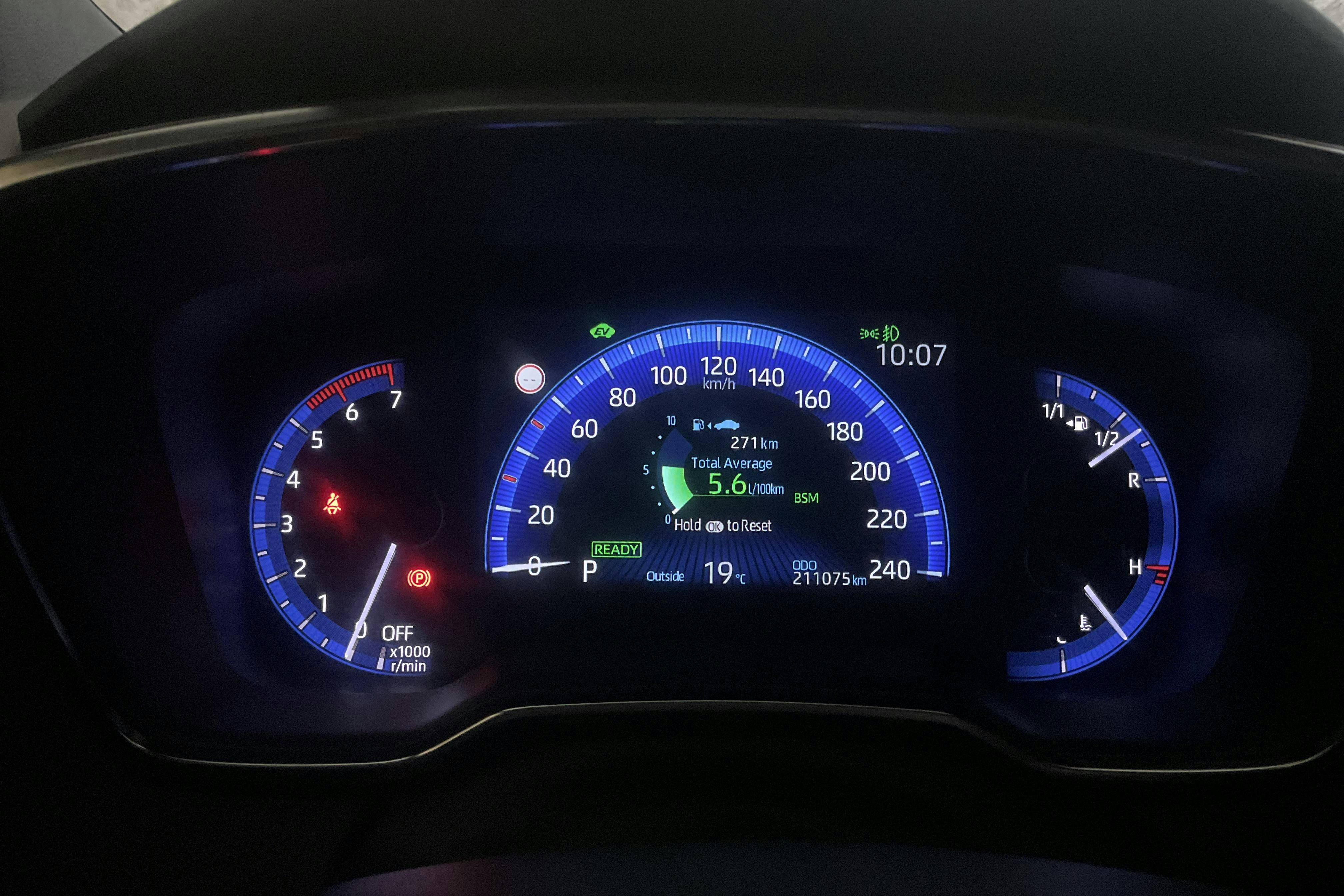 Vehicle Image 10