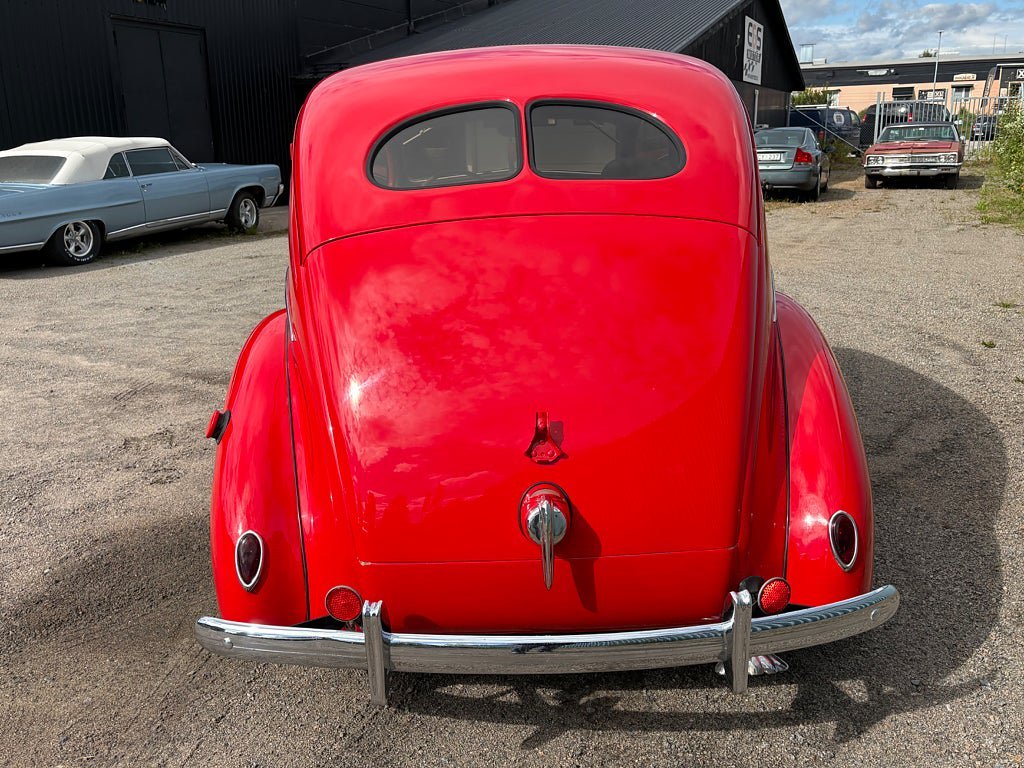 Vehicle Image 8