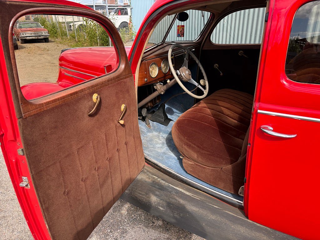 Vehicle Image 11
