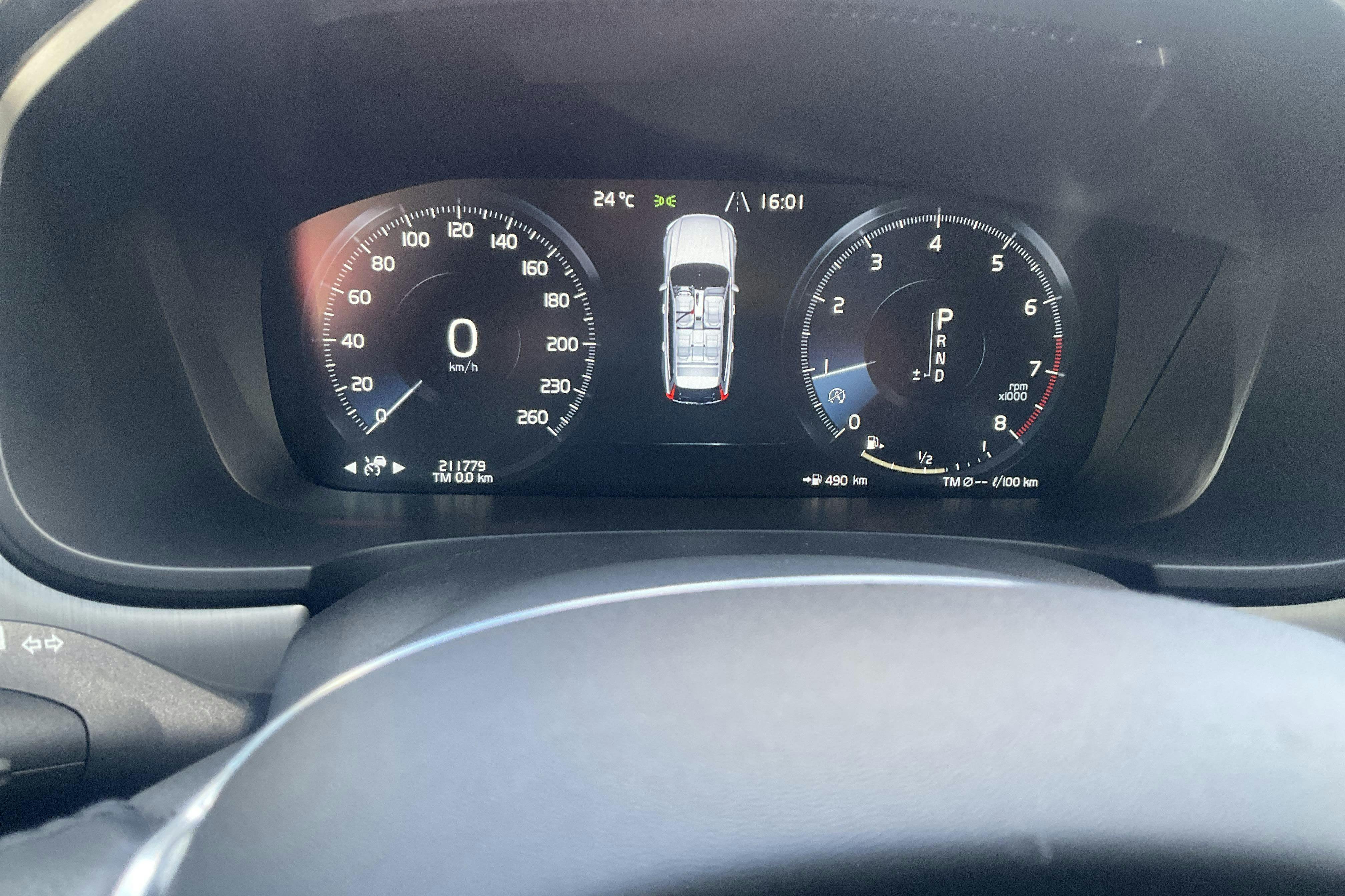 Vehicle Image 10