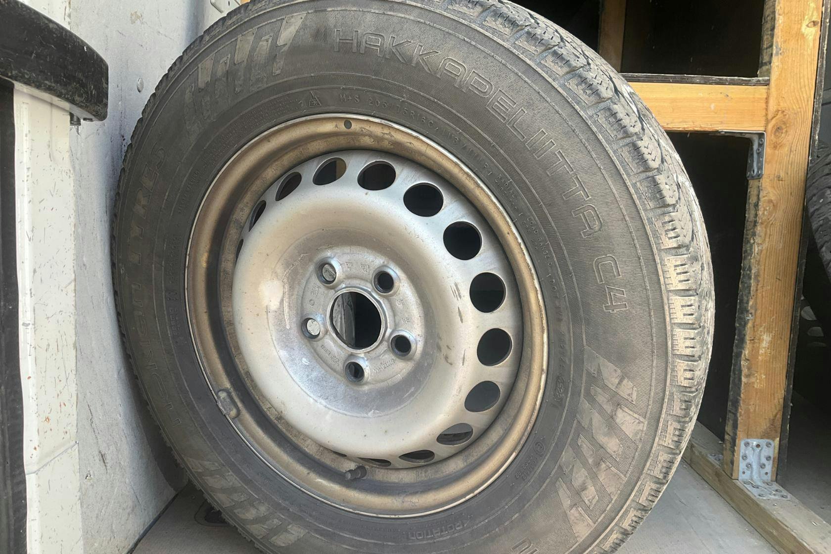 Vehicle Image 13