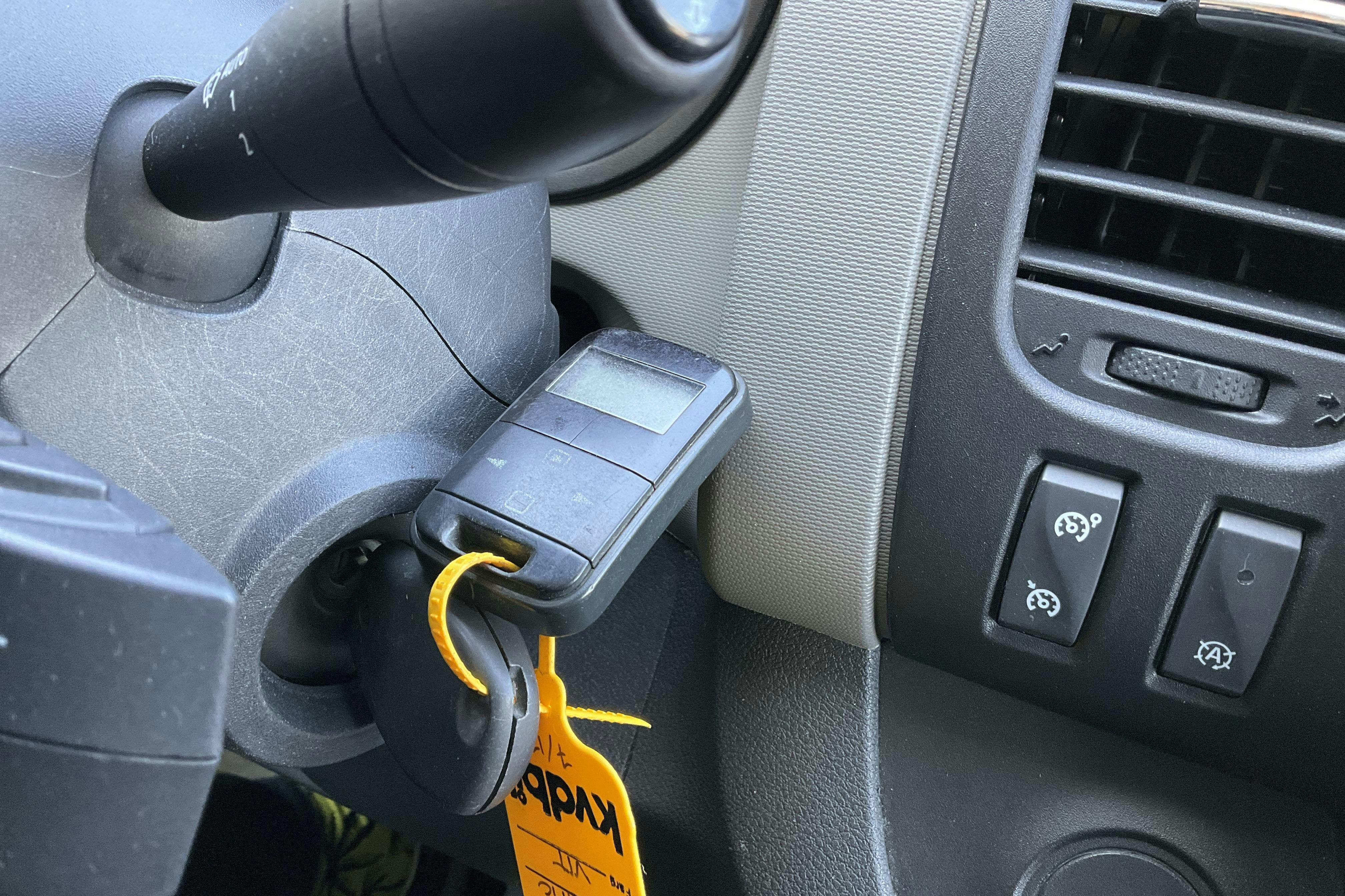 Vehicle Image 19