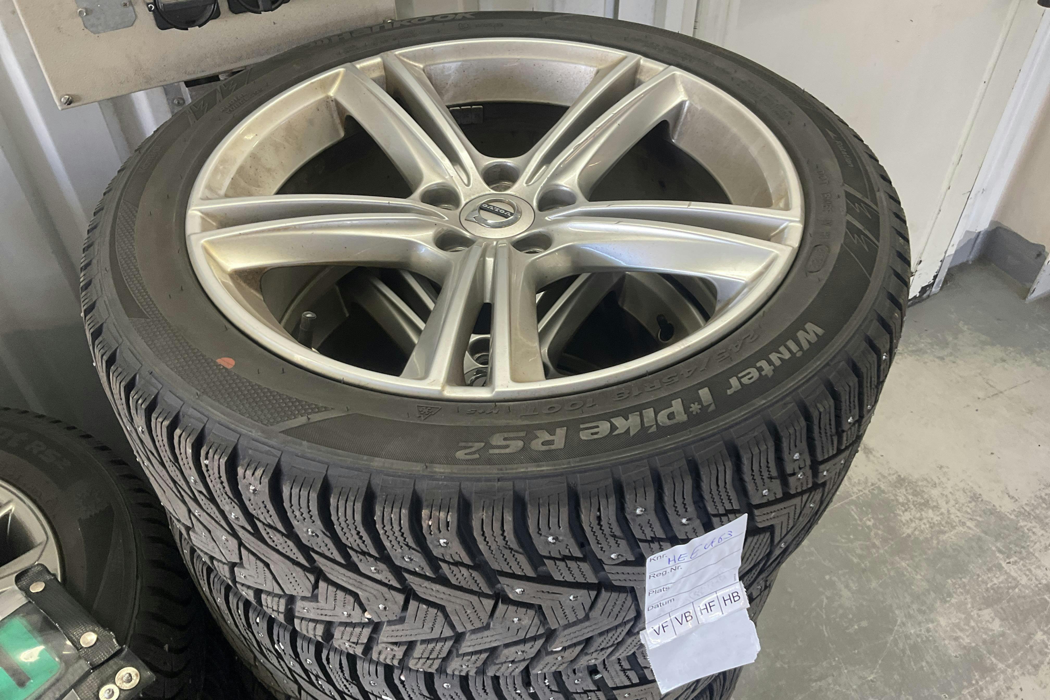 Vehicle Image 14