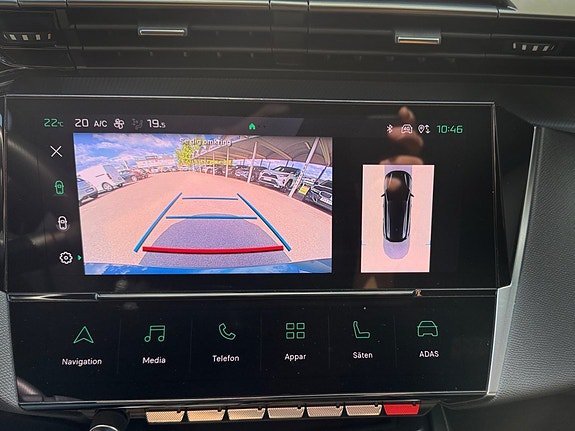 Vehicle Image 17