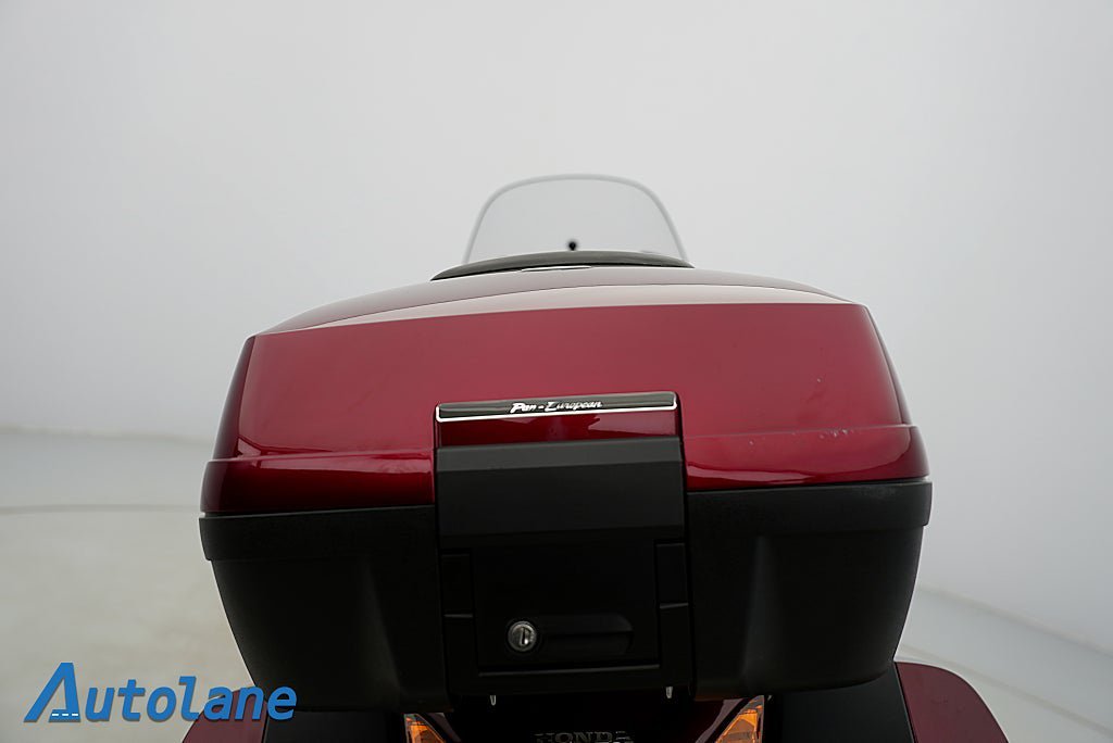 Vehicle Image 23