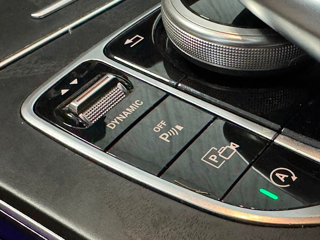 Vehicle Image 23