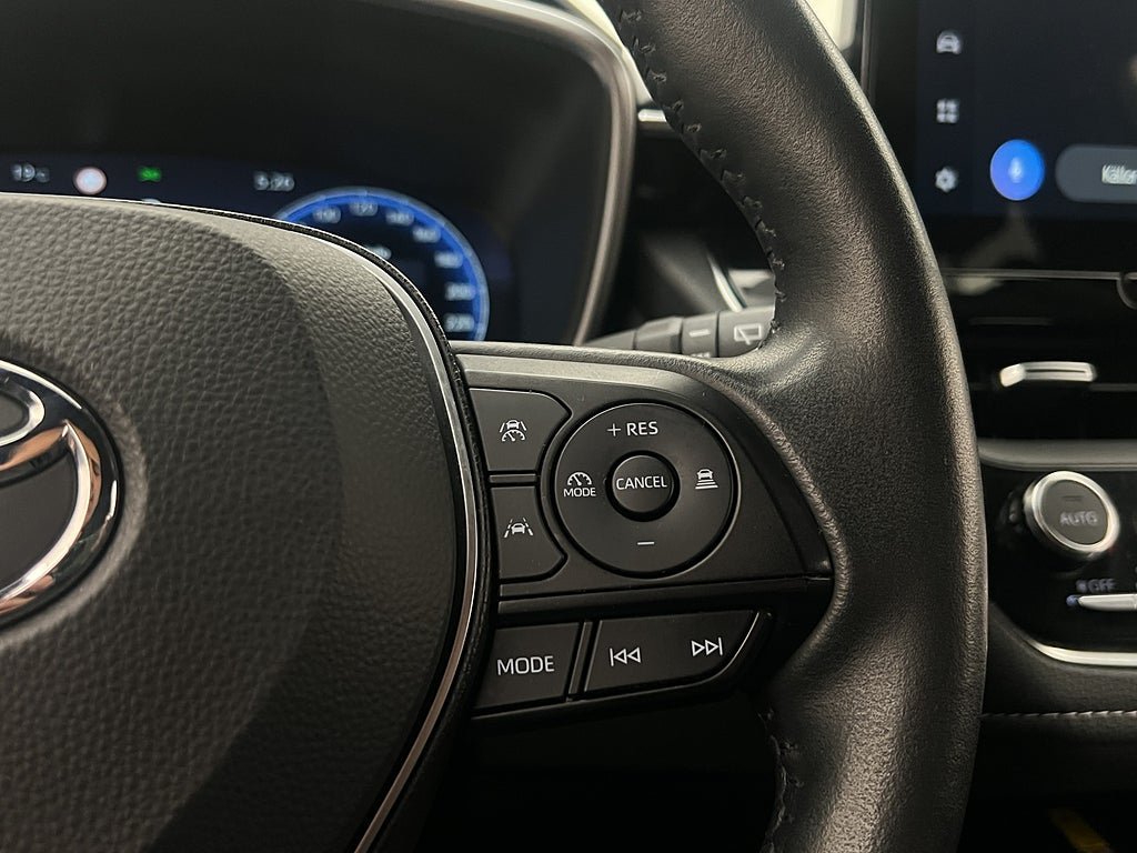 Vehicle Image 17